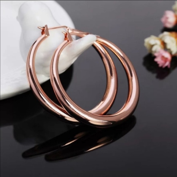 Jewelry - NEW 18K ROSE GOLD 1.5” ROUND HOOP EARRINGS